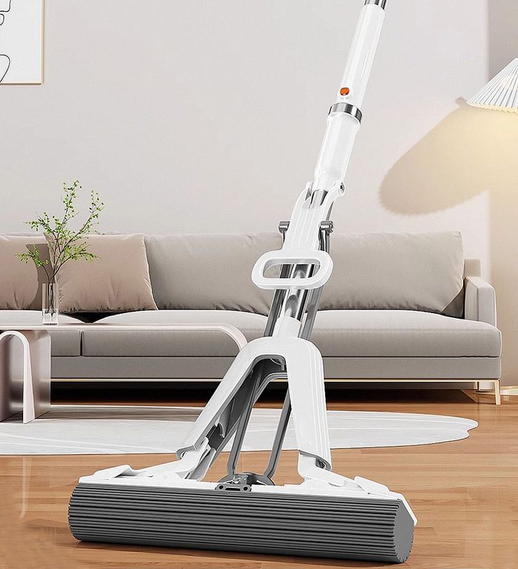 Portable Self-Squeezing Mini Mop